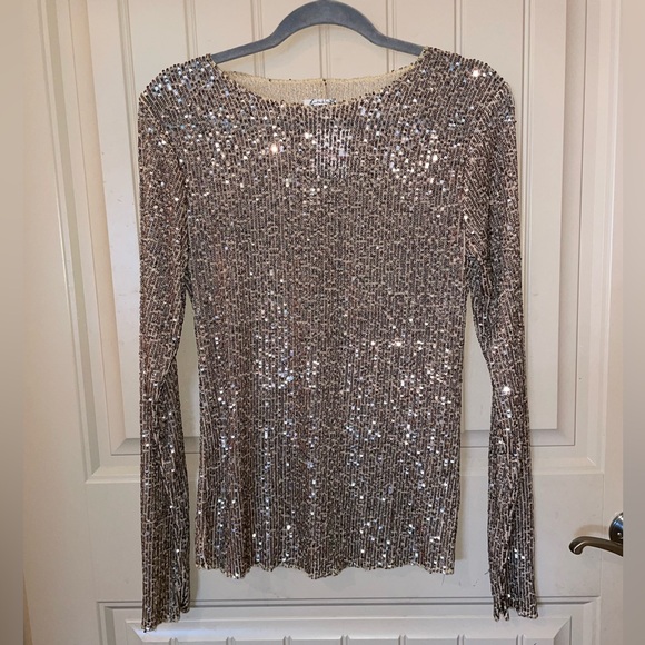 Free People Women's Gold Rush Long Sleeve Top Intimately Size Medium NWOT - Picture 2 of 5